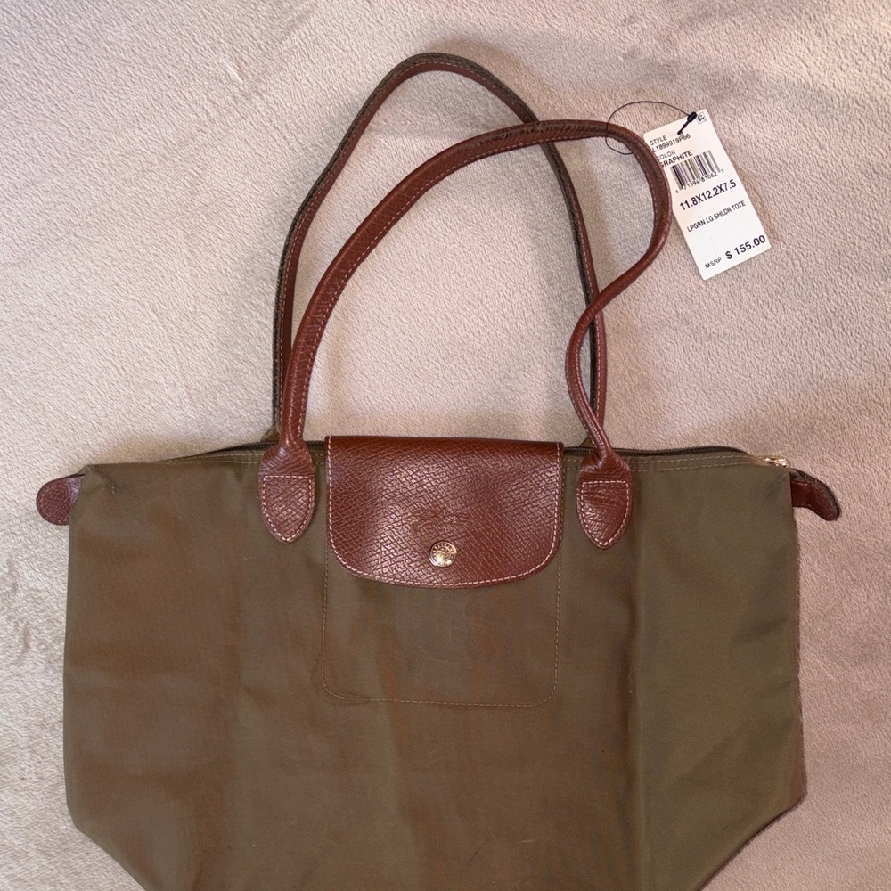 Longchamp tote